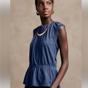 NWT Banana Republic XL Women’s Navy Peplum Shell Top